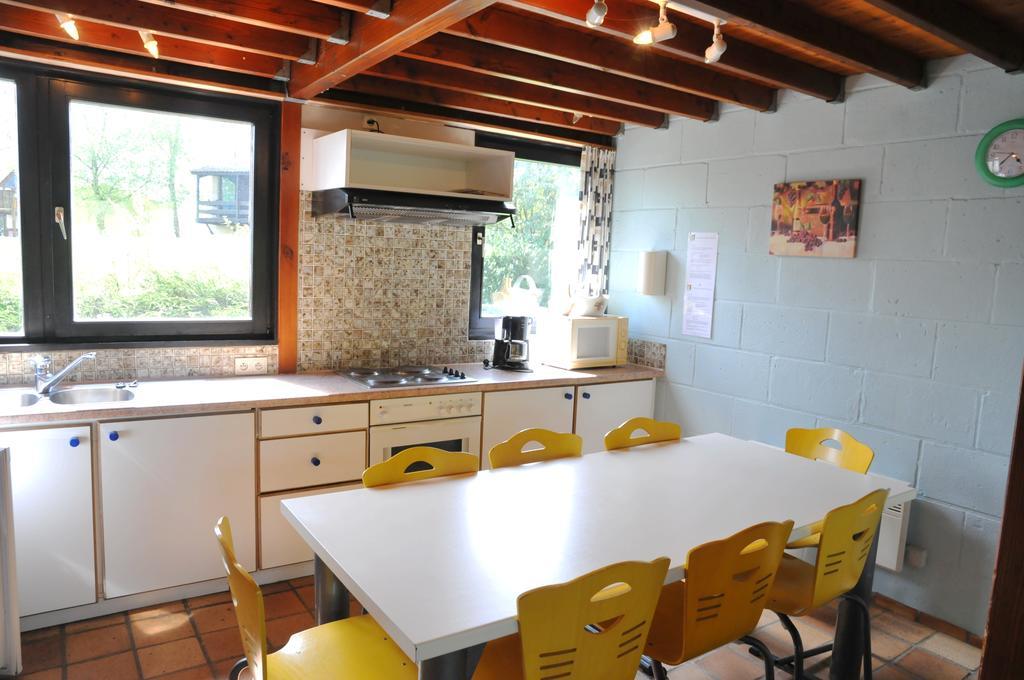 Vallee De Rabais Hotel Virton Habitación foto
